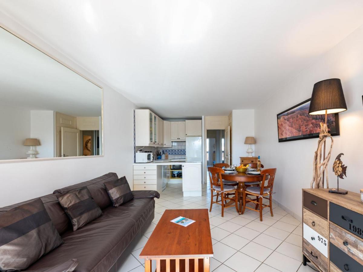 Apartment Les Cascadelles-13 By Interhome โคโกแล็ง ภายนอก รูปภาพ